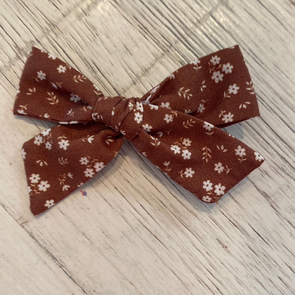 LPC Brown Bow